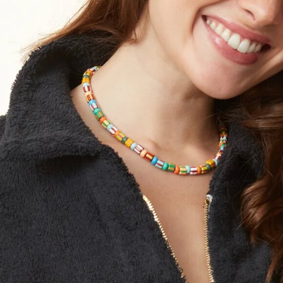 Roxanne Assoulin La Sponda Smile Necklace - Picture 1 of 5